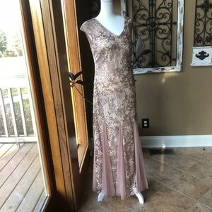 Alex Evenings Petite Emily Embroidered Fit and Flare Dress - Style #8217897 NWT